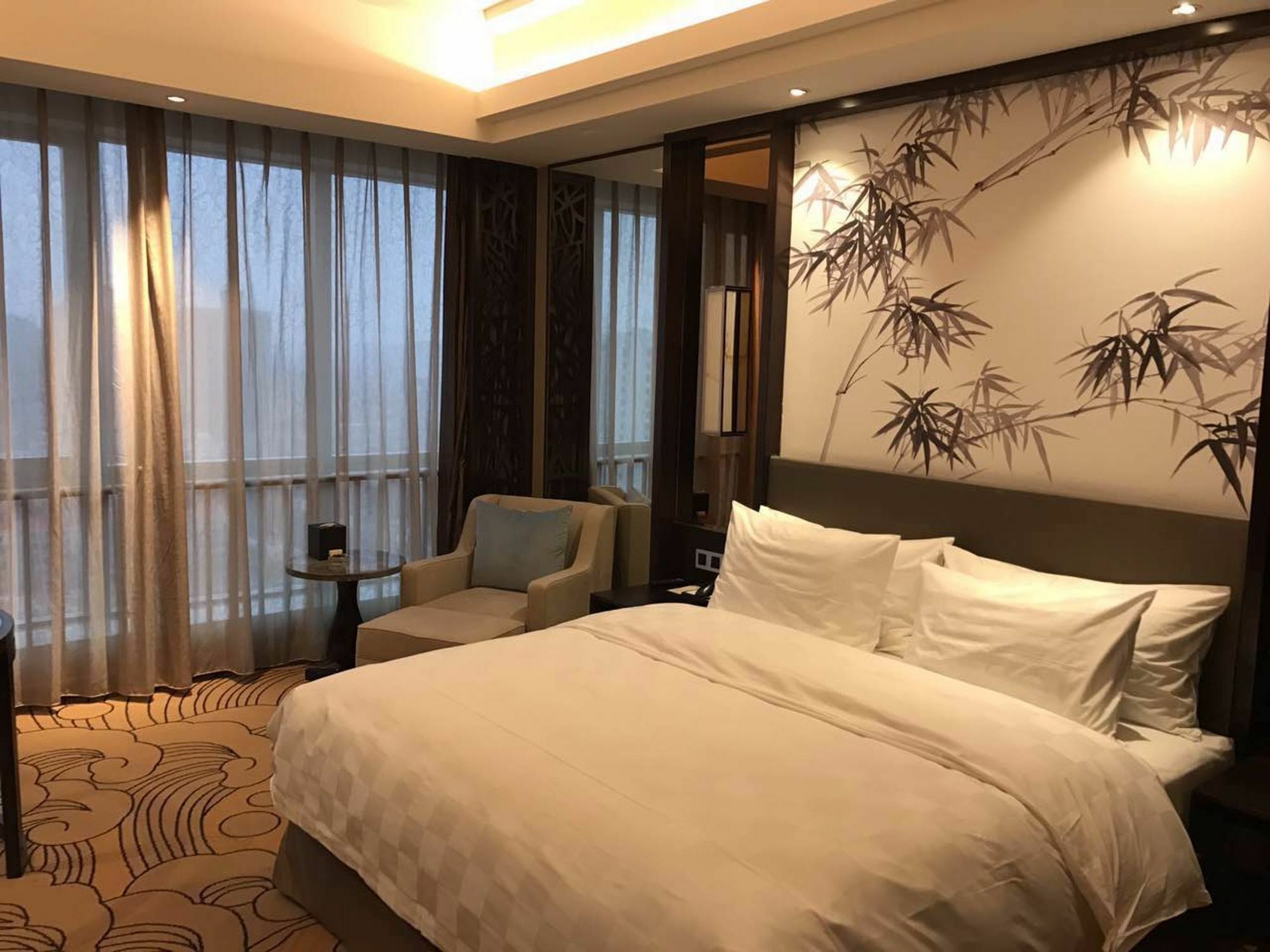 Jinan Luxury Blue Horizon Hotel Екстериор снимка