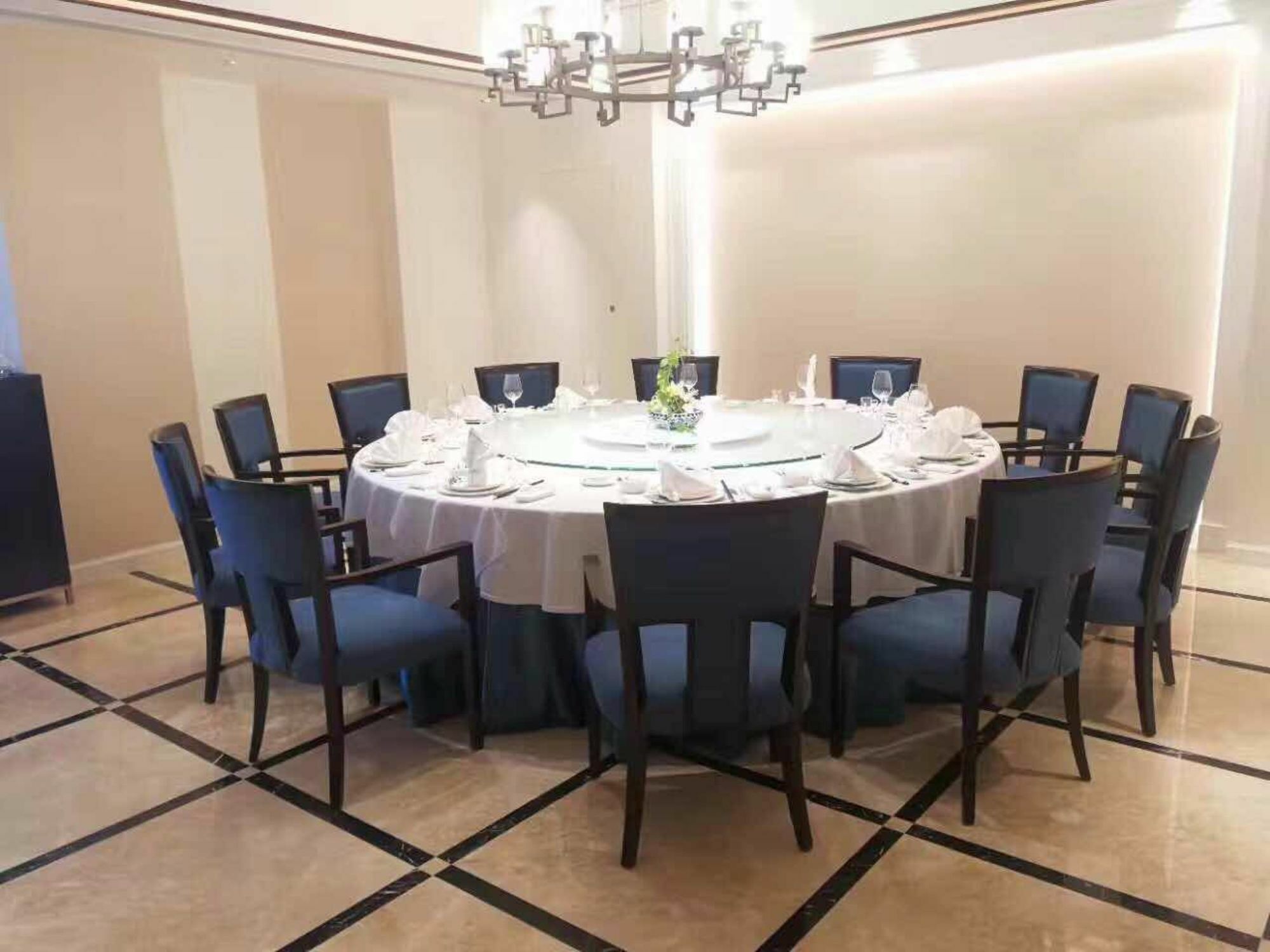 Jinan Luxury Blue Horizon Hotel Екстериор снимка