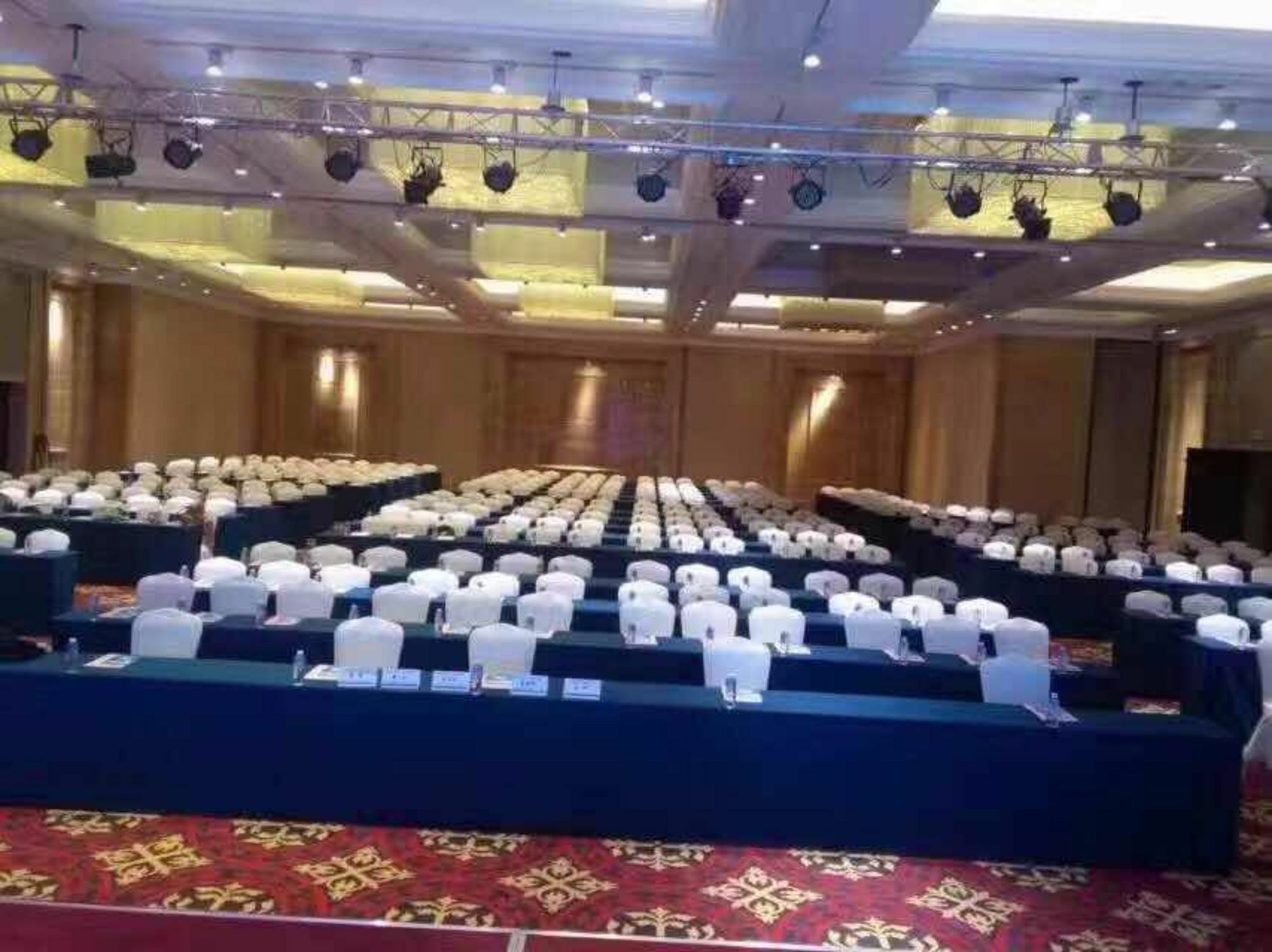 Jinan Luxury Blue Horizon Hotel Екстериор снимка